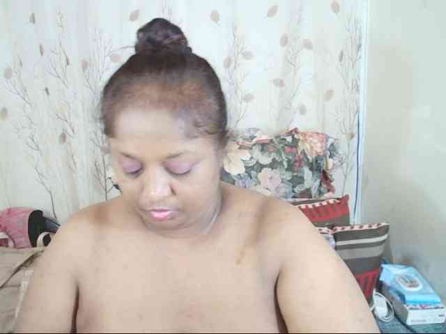 Indiantasha Live Webcam on BongaCams