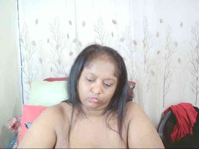 Indiantasha Live Webcam on BongaCams