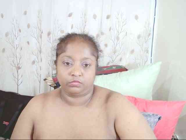 Indiantasha webcam