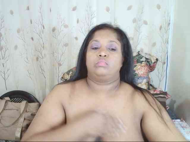 Indiantasha webcam