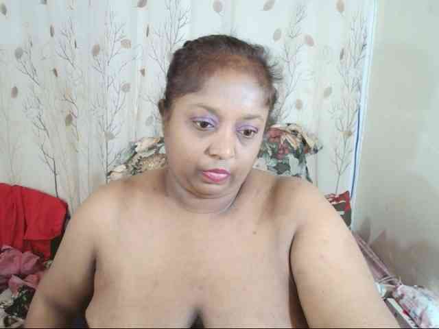 Indiantasha webcam