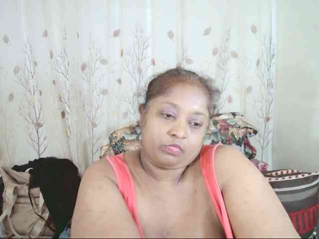 Indiantasha webcam
