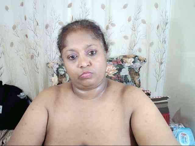 Indiantasha webcam