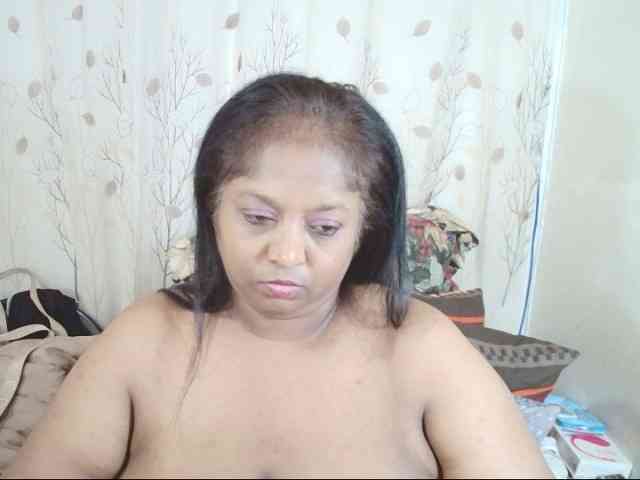 Indiantasha Live Webcam on BongaCams