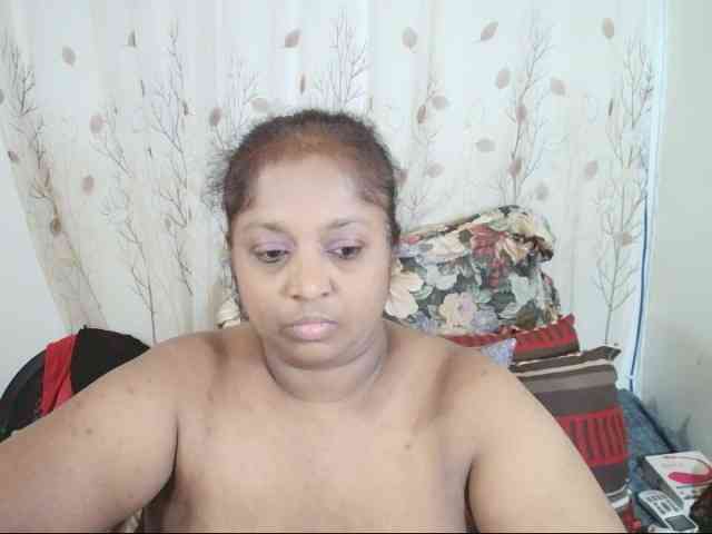 Indiantasha webcam
