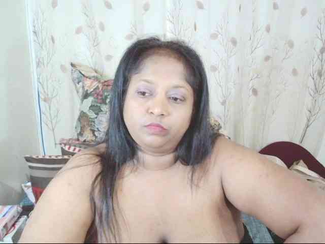 Indiantasha's webcam live show