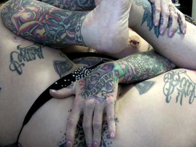 pamelagunns live webcam show