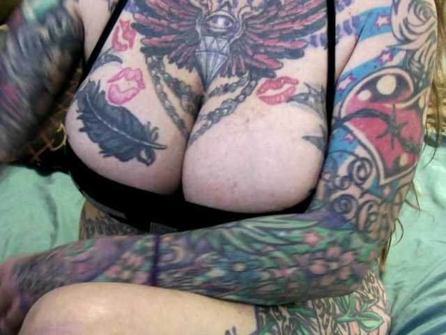 pamelagunns live cam