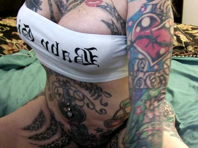 pamelagunns live webcam show