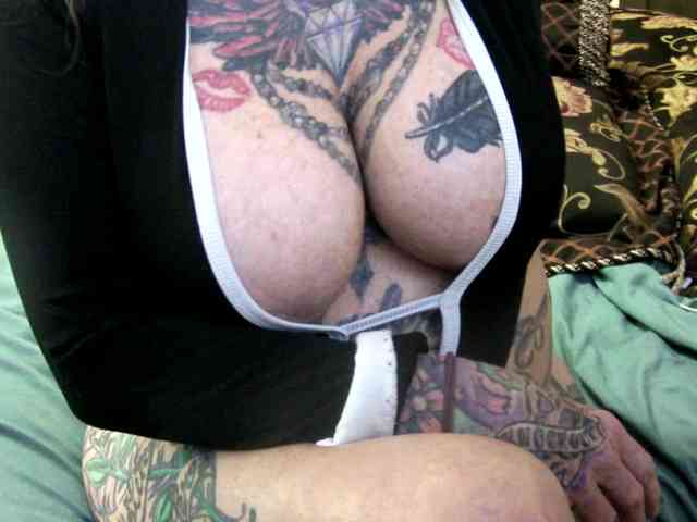 pamelagunns Live Webcam on BongaCams