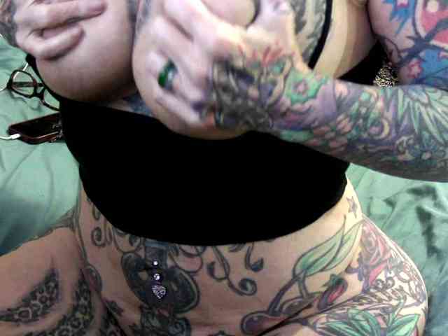 pamelagunns webcam