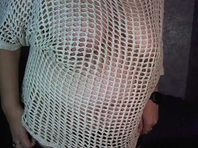 SoftGella live cam on BongaCams