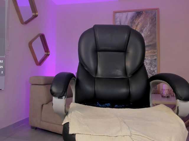 go to chat with MorganHicks