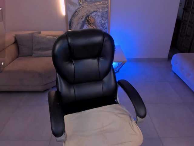 MorganHicks live cam on BongaCams