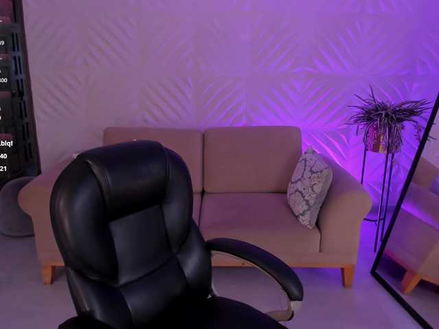 MorganHicks live cam on BongaCams