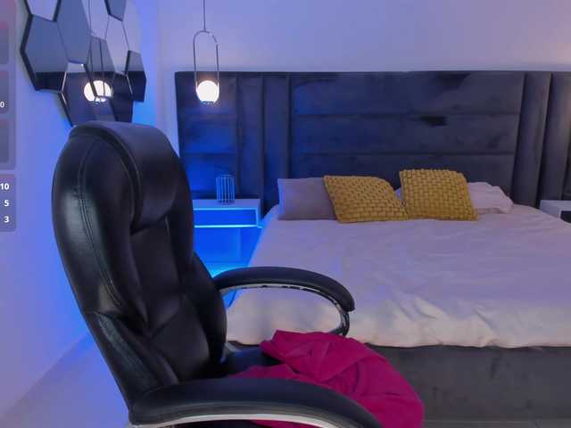 MorganHicks live webcam show