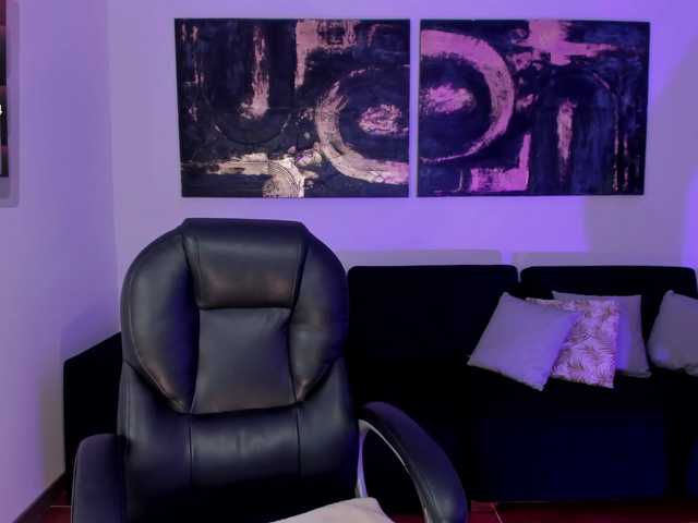 MorganHicks, live now on BongaCams