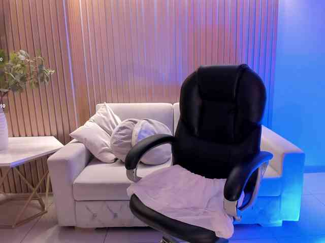 Morganhicks's live stream