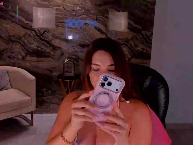 DannieSmith1