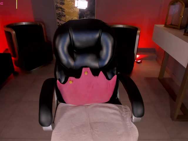 DannieSmith1 live cam on BongaCams