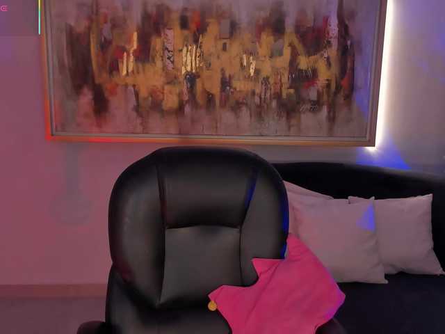 DannieSmith1 live cam on BongaCams