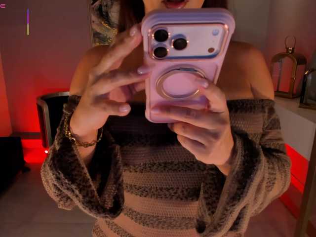 DannieSmith1 live cam on BongaCams