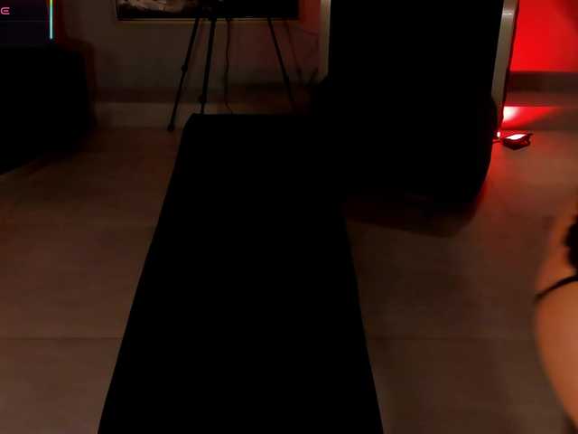 DannieSmith1 live cam on BongaCams