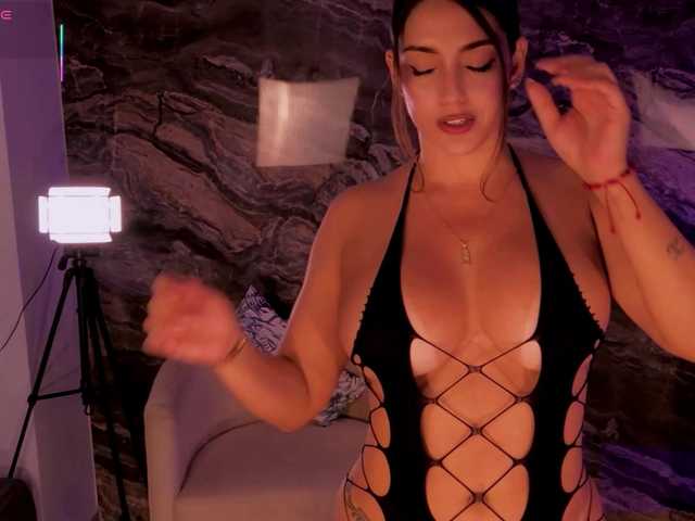 DannieSmith1
