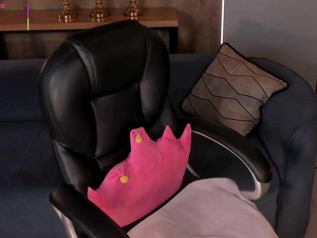 DannieSmith1 live cam on BongaCams