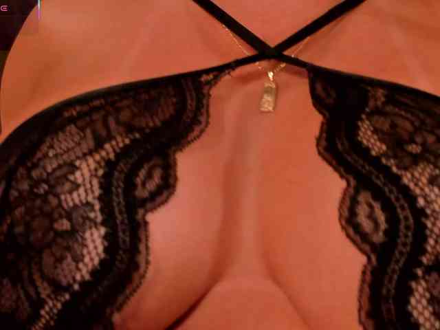 DannieSmith1