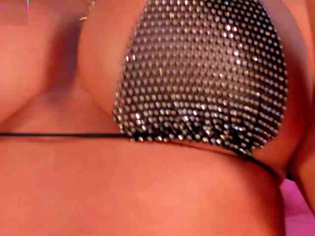DannieSmith1