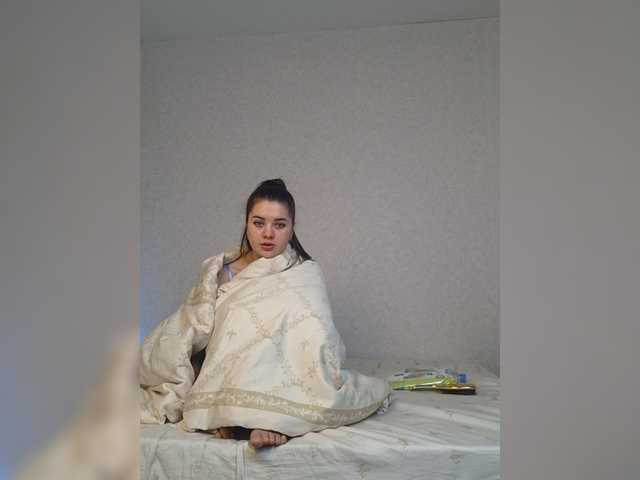 SandutaG live cam on BongaCams