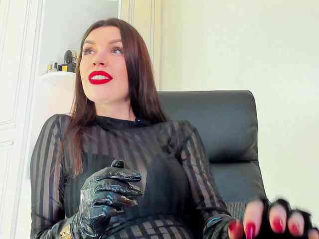 Femdomheels webcam
