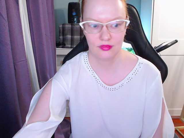 missInari live cam on BongaCams