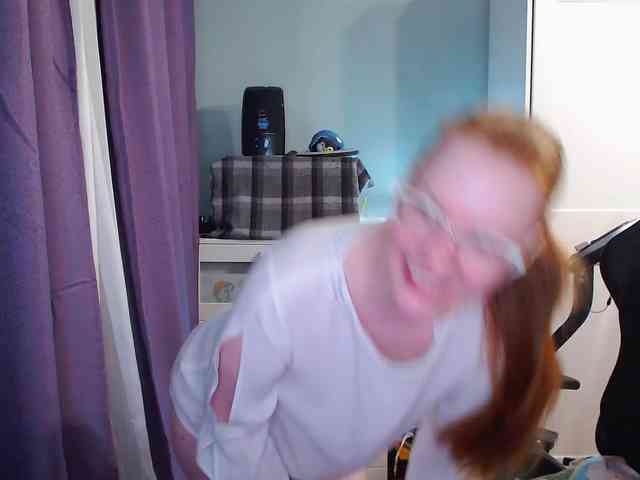 lady_inari webcam