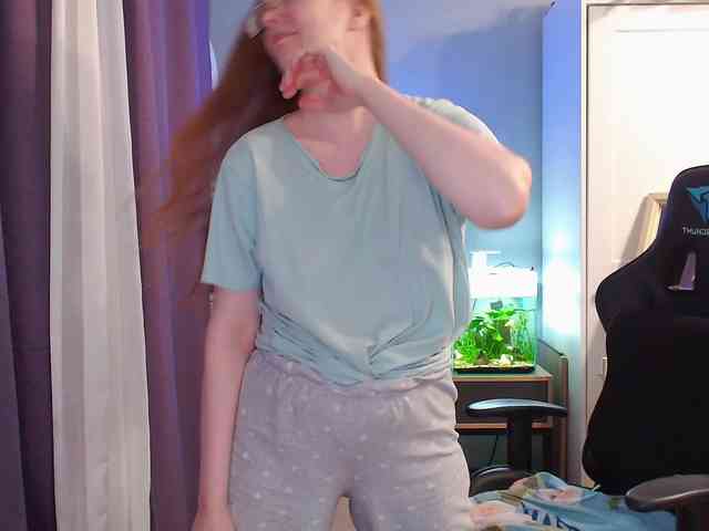 lady_inari webcam