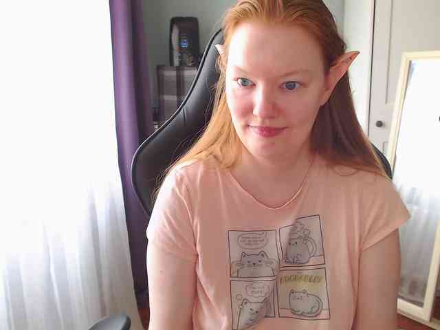 lady_inari webcam