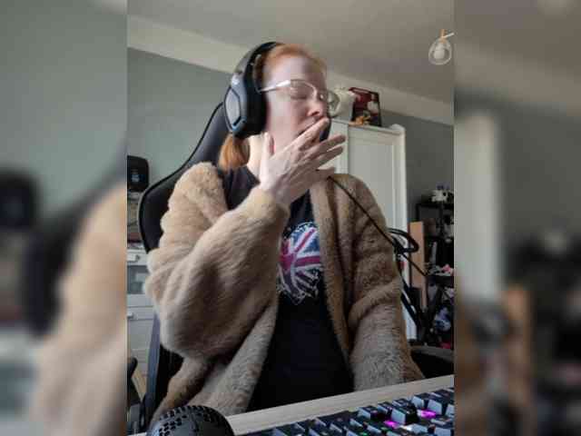 lady_inari webcam