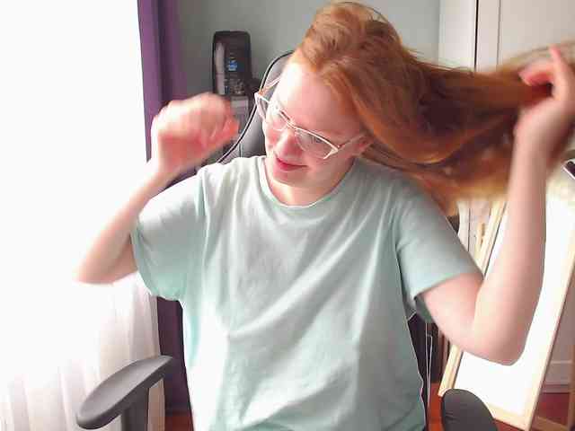 lady_inari webcam