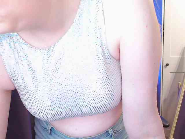 lady_inari webcam