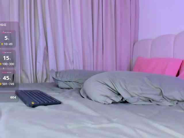 HanahRoss webcam