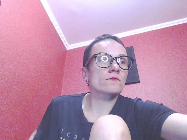 ToryXCristal's BongaCams show and profile