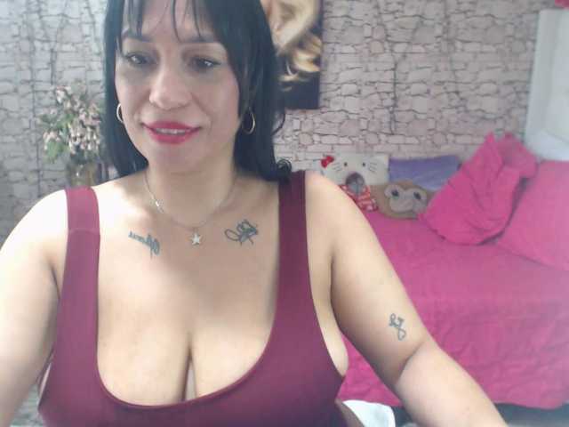 AlissonTyler live cam on BongaCams