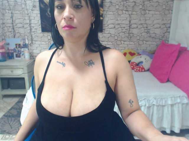 AlissonTyler live cam
