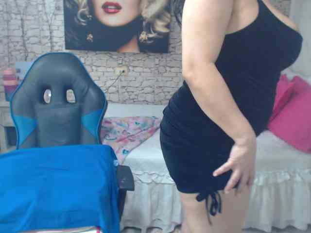 AlissonTyler webcam
