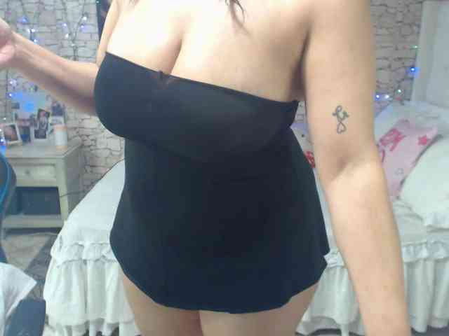 AlissonTyler webcam
