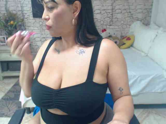 AlissonTyler webcam