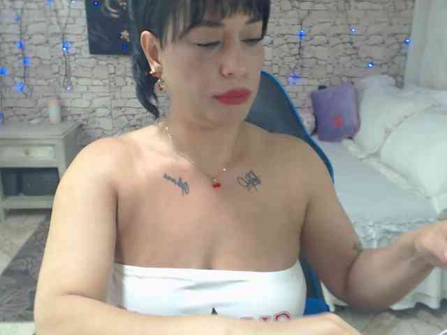 AlissonTyler webcam