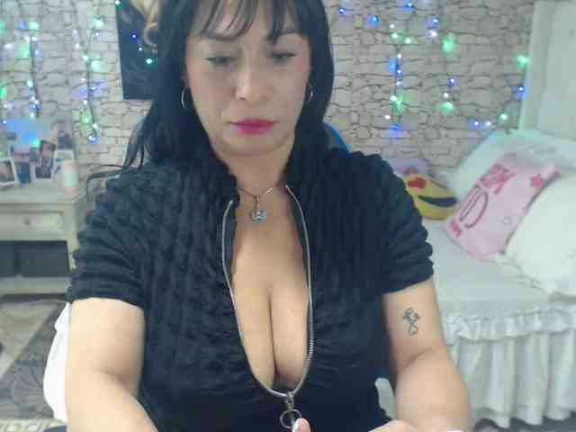 AlissonTyler webcam