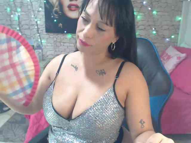 AlissonTyler webcam